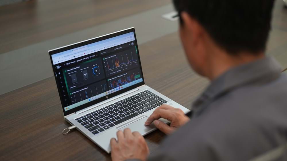 结合斯文森团队的建议，浩宇集团调整幕布使用策略。